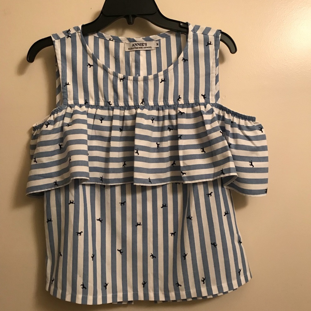 Blouse Annie’s  size M white blue stripe color